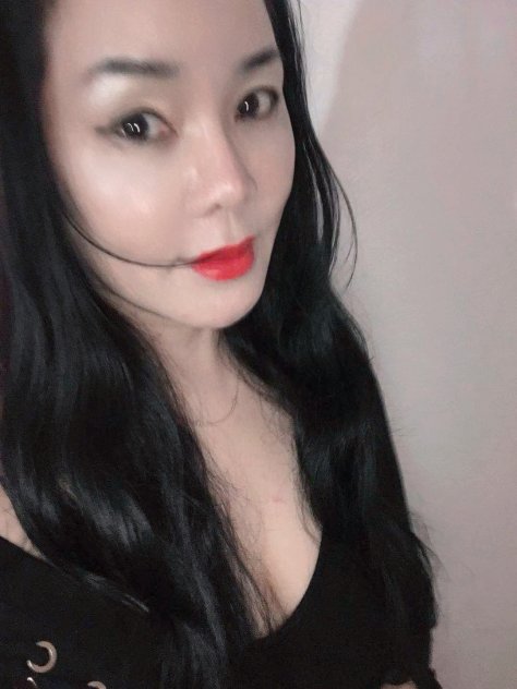 hello sexy am hot now - Photo 2