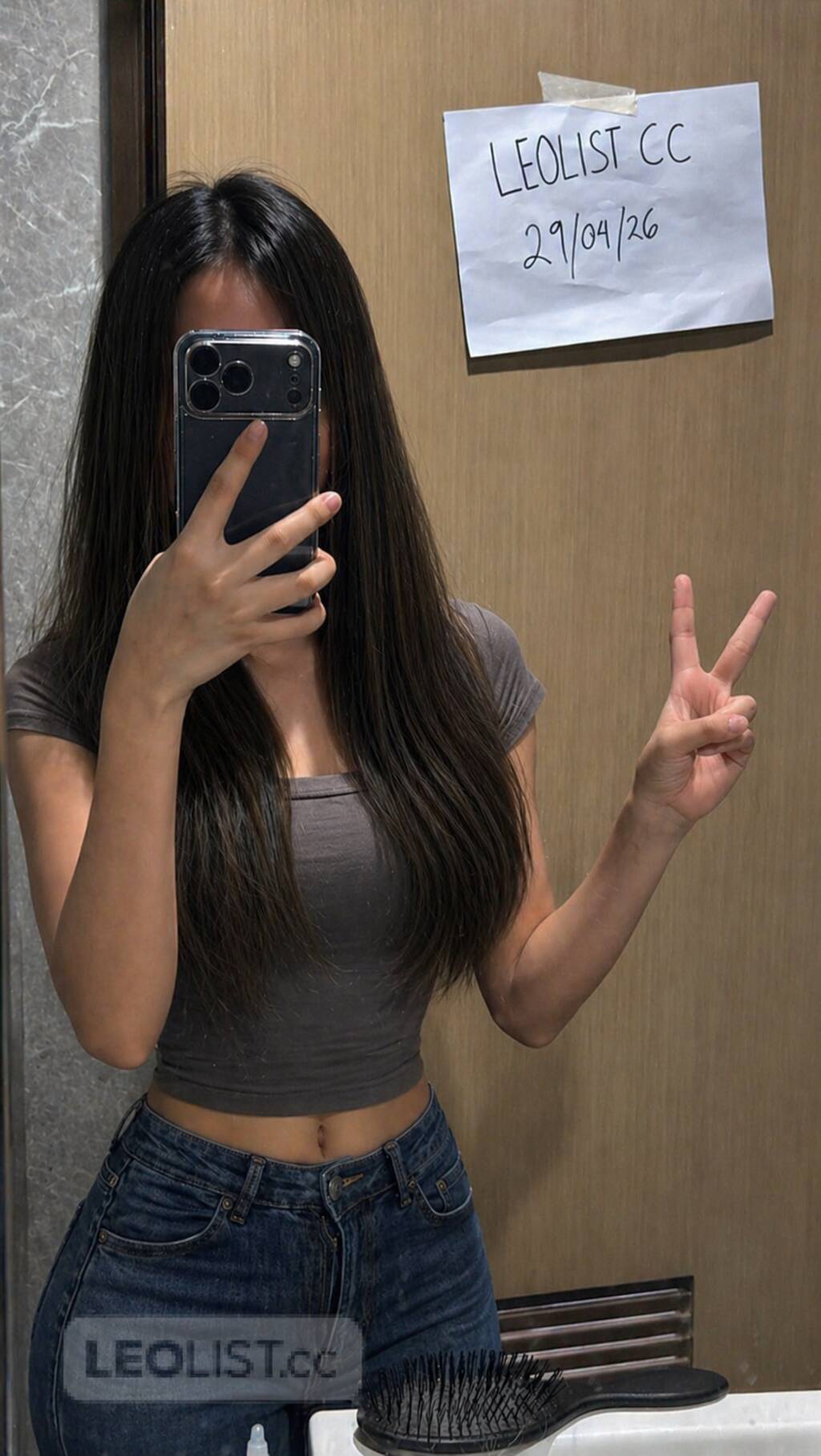 Filipina slut with no dad - Photo 3