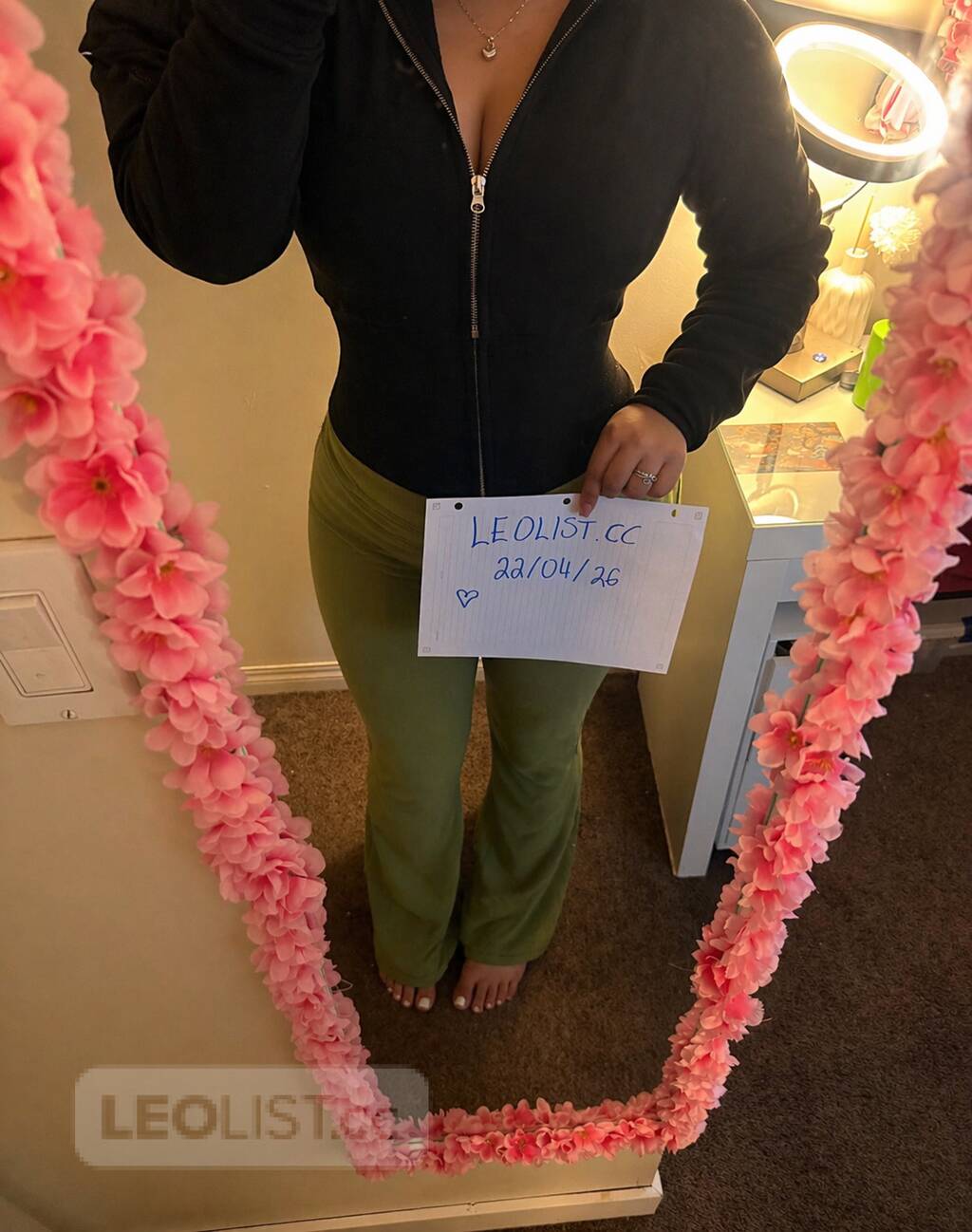 The latina ur mom warned you about Posted 13 hours ago — Viewed 236 times    - Photo 5