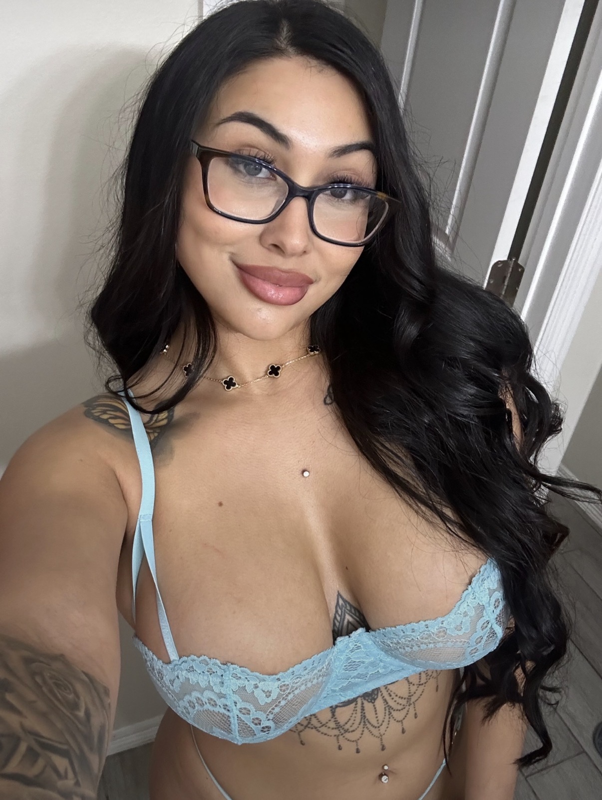 🔥Hey daddy 😘 Looking for some fun? Hit me up! Text: +1 (520) 250-2768 - Photo 1