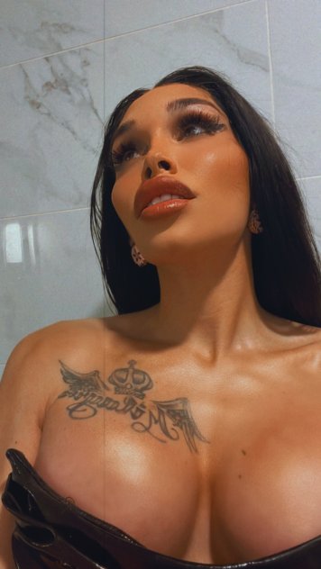 Onlyfans: braziliangoddess - Photo 3