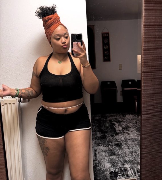 I’m available for the best session - Photo 2