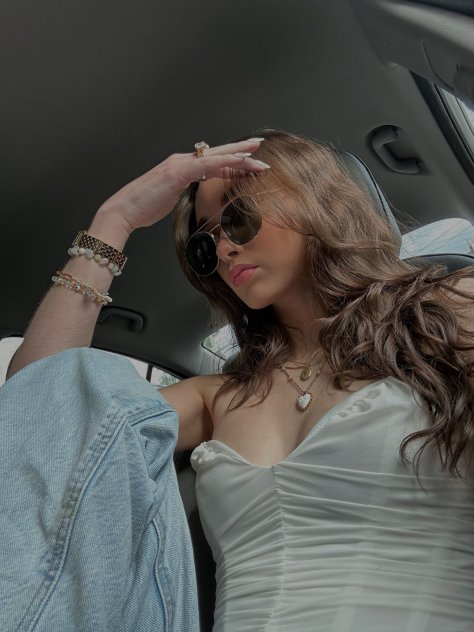 Available on - Photo 2