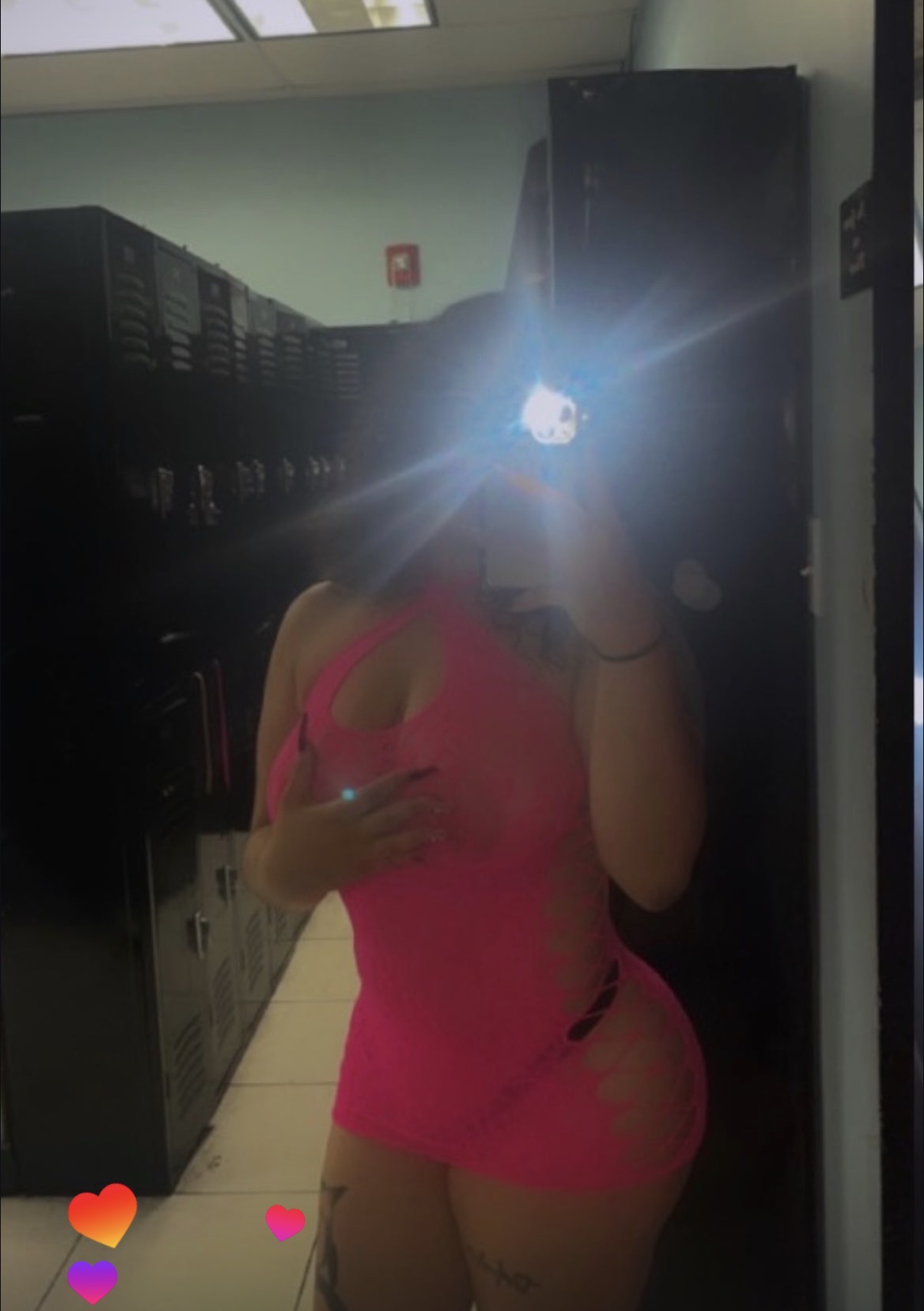 thick latina here for some fun 😊👋🏼 - Photo 1