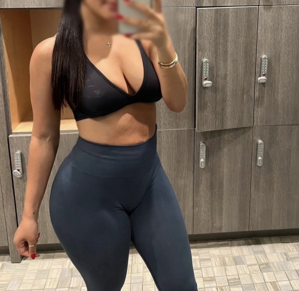 𝕃𝕒𝕥𝕚𝕟𝕒 ❤︎︎ GINA ❤︎︎ - Photo 2