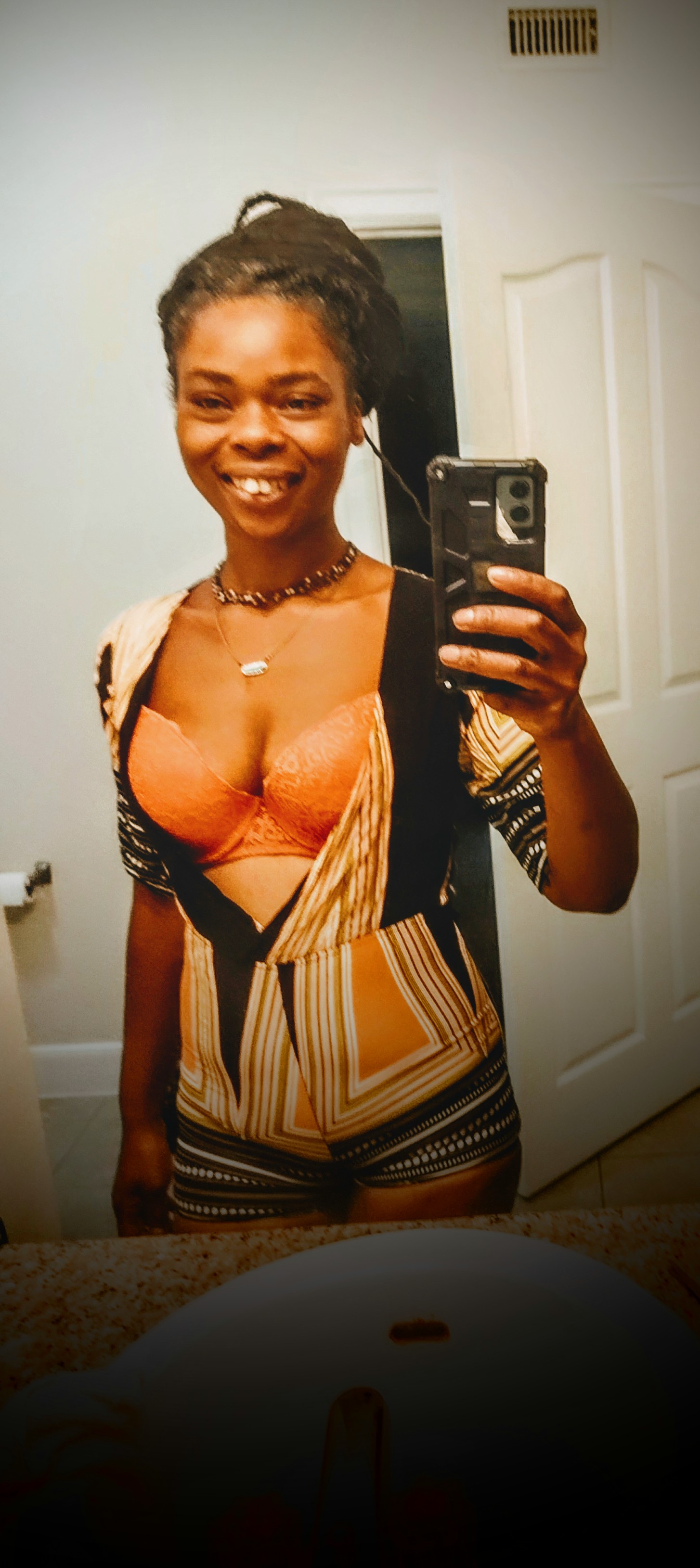 Looking for a good time - Photo 3