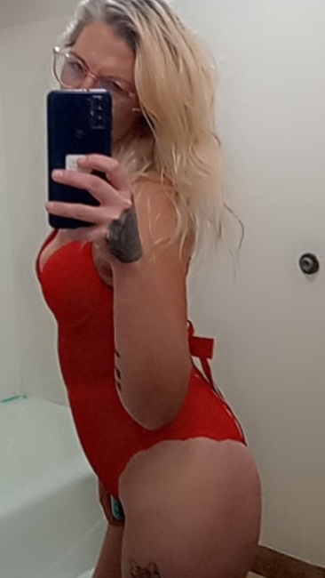 Bblonde Bombshell---》incall | outcall | carplay  - Photo 1