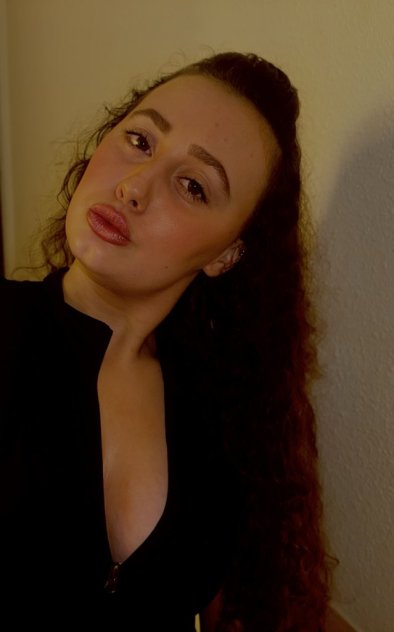 I’m available to spice your day up 😋👅 both incall 🍆🍑and outcall😘 - Photo 3