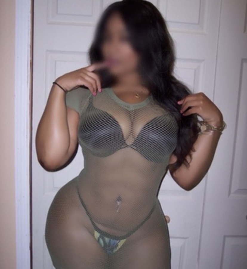 £Big Butt Big Tits¥ - Photo 1