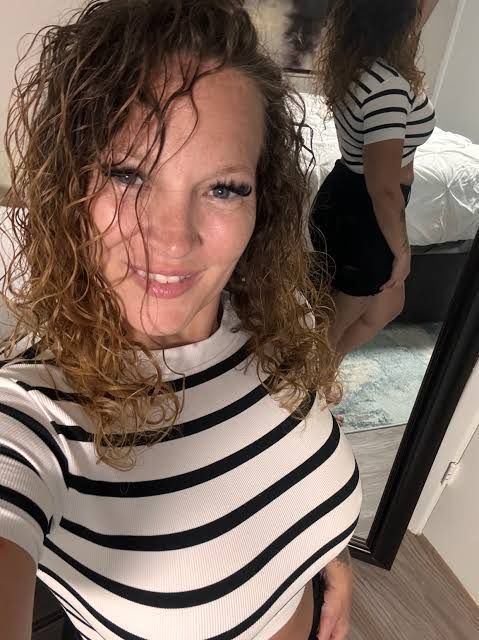 Seeking a Kind, Honest Man for a Serious Relationship - Photo 3