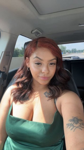 Female escort - Photo 1