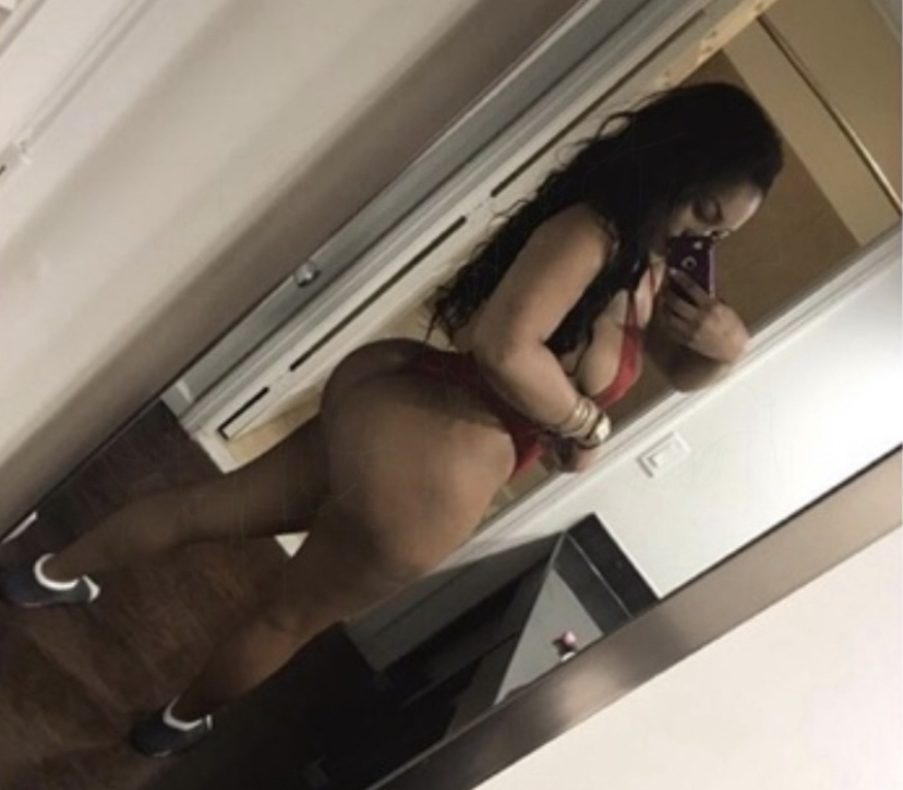 £Big Butt Big Tits¥ - Photo 2
