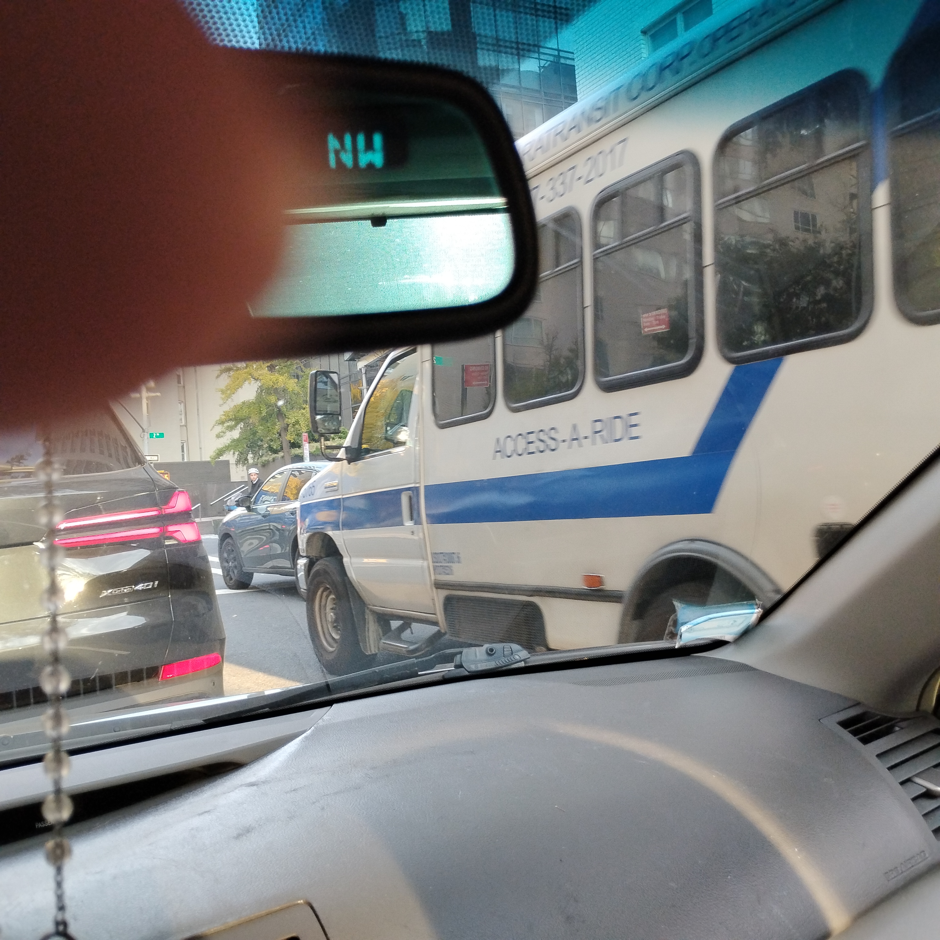 Driver Available Discreetly  - Photo 3