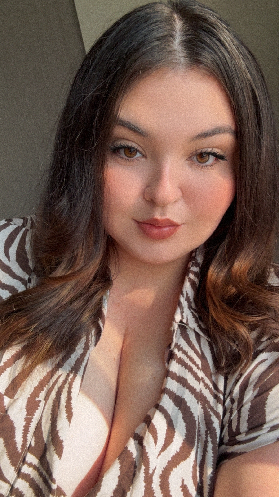 Curvy southern sweetheart 🍑 - Photo 4