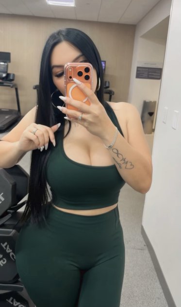 HI MY NAME MICHELLE VISITING FROM COLOMBIA 🇨🇴🇨🇴 - Photo 3