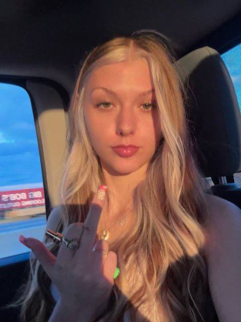 Hunni I'm available, let's link and spend some good time together - Photo 1