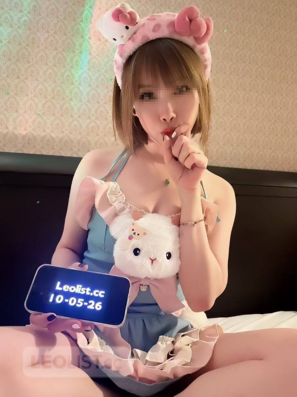 South London 36D BUSTY SEXY Extra Service Hot Asian Girl ! Posted 1 hour ago — Viewed 1379 times    - Photo 3