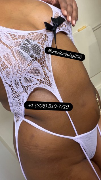 Come See Me 😘 - Photo 2