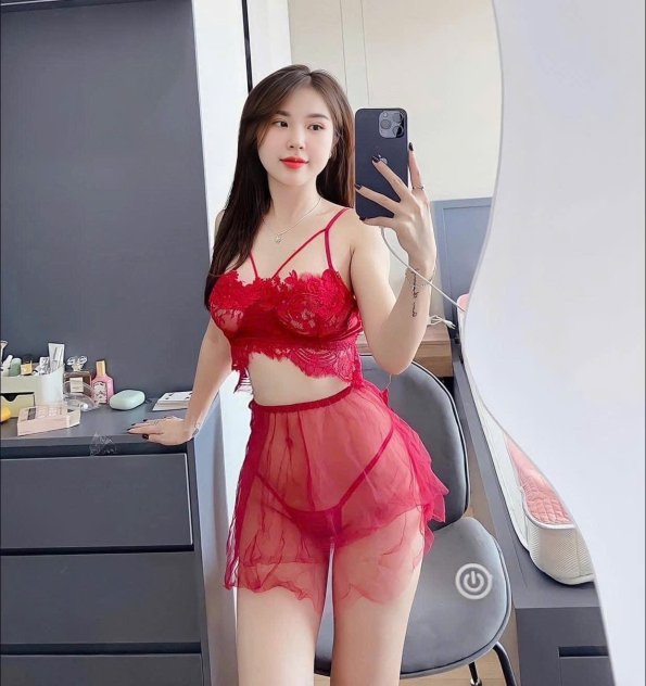 Available for both incall and outcall services - Photo 1