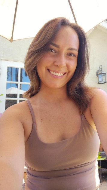 I’m available for sex and massage - Photo 2