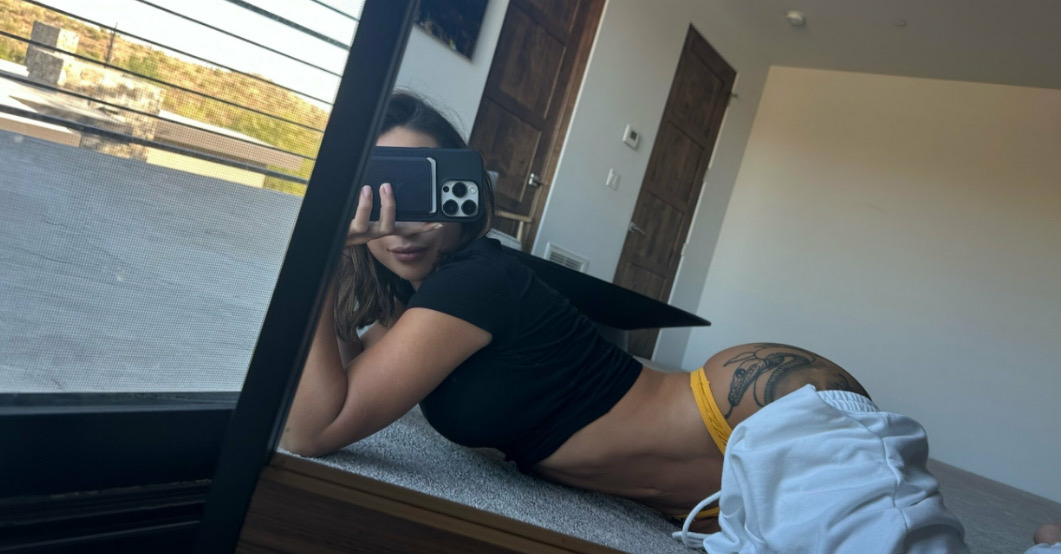 I squirt and I’m ready to have that cock inside my wet💦pussy🍑Fetish Friendly  - Photo 4