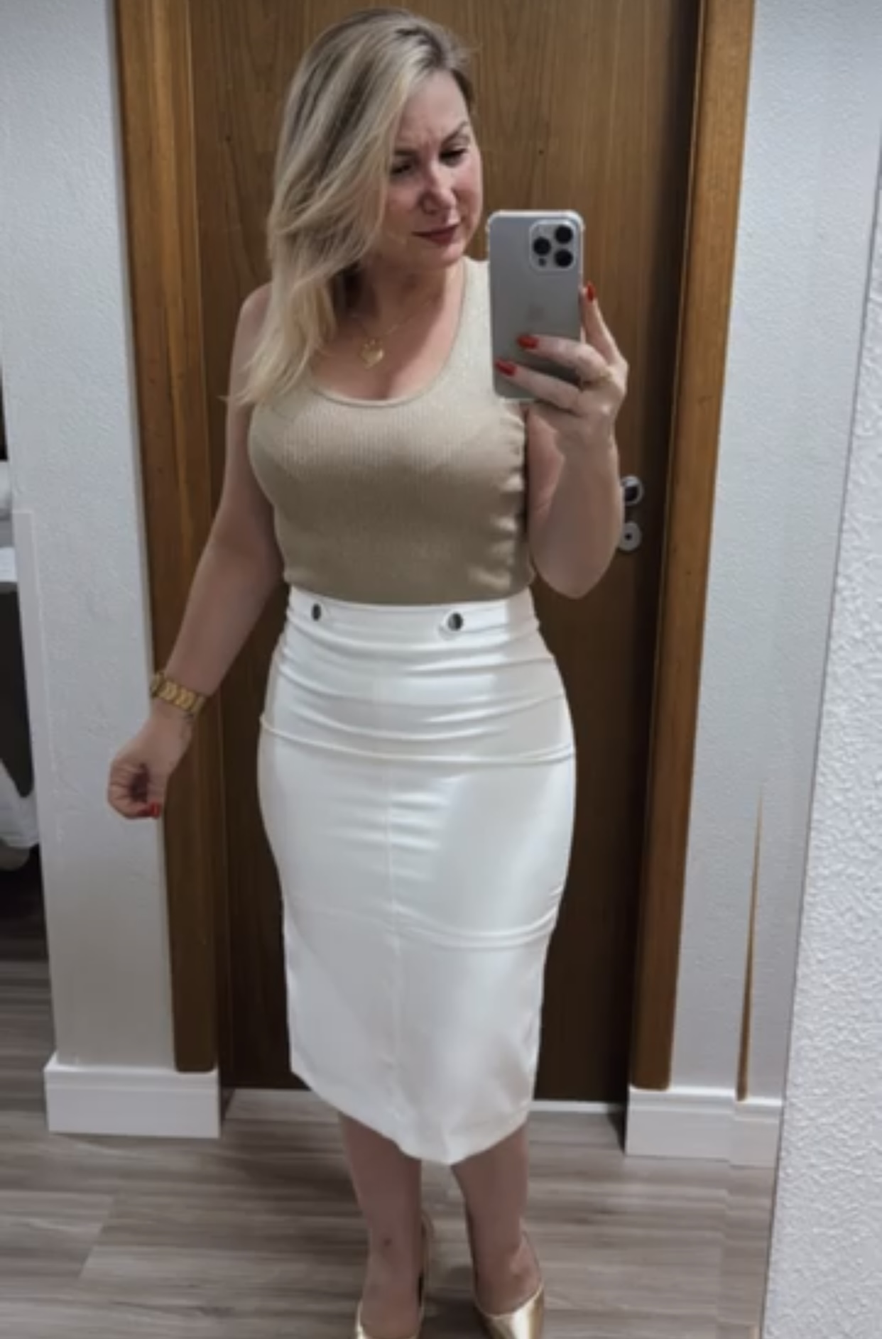 Looking for My Best Friend & Forever Love  - Photo 2