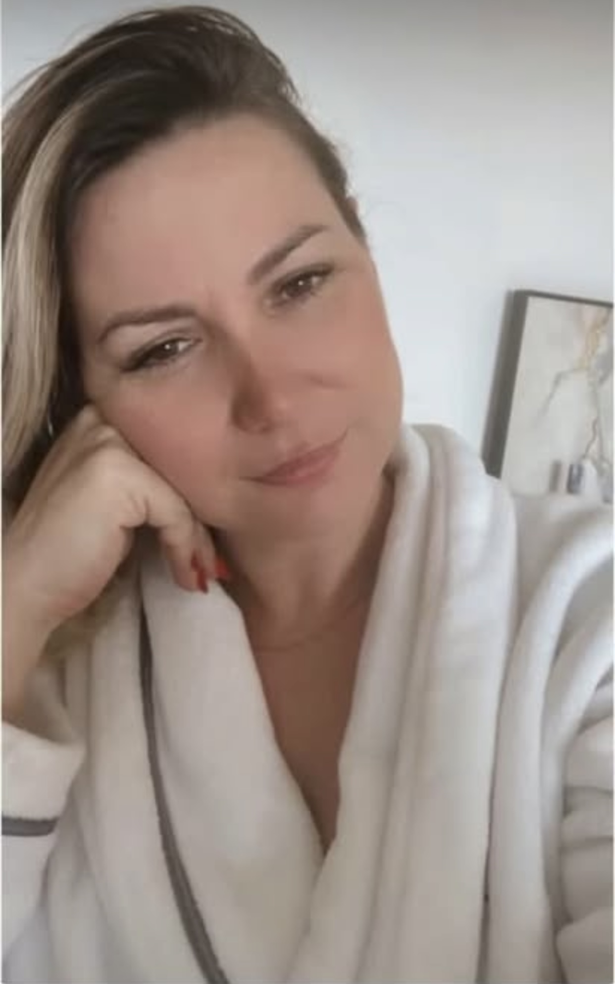 Looking for My Best Friend & Forever Love  - Photo 3