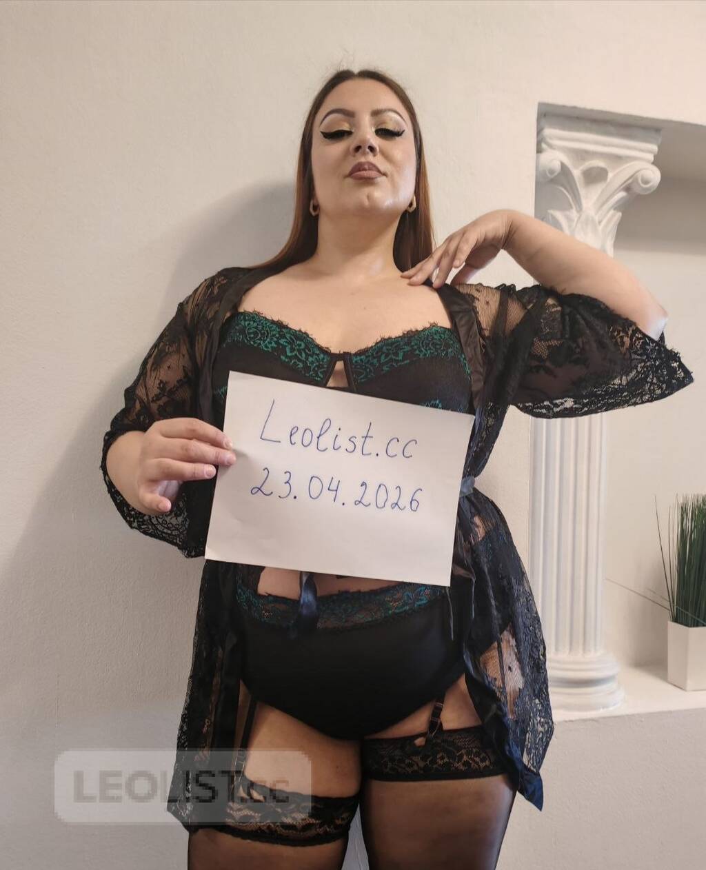 ANAL NO LIMITS chubby mommy finally in your town for 5 day - Photo 1