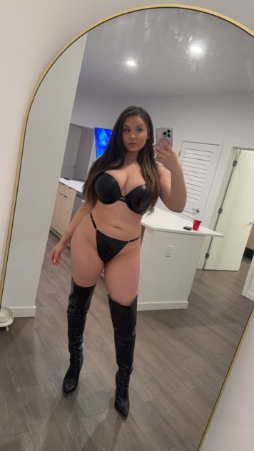 I’m available for meet up ,FaceTime fun,content and I sell pills too - Photo 1