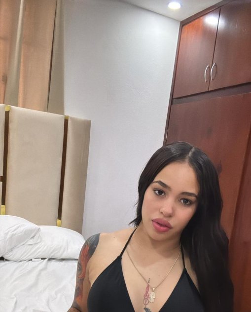 Hi my loves! New sexy, naughty and charming mama available - Photo 2