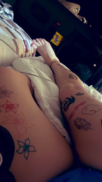 Am available text both Incall or outcall - Photo 2