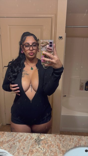 hello sexy am hot now - Photo 4