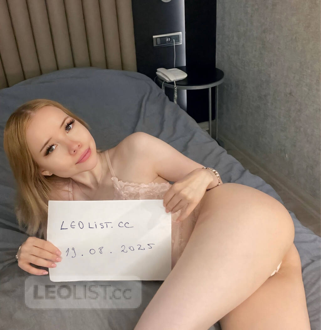 Fresh 18-year-old Doll - $90 two cumshots - Photo 3