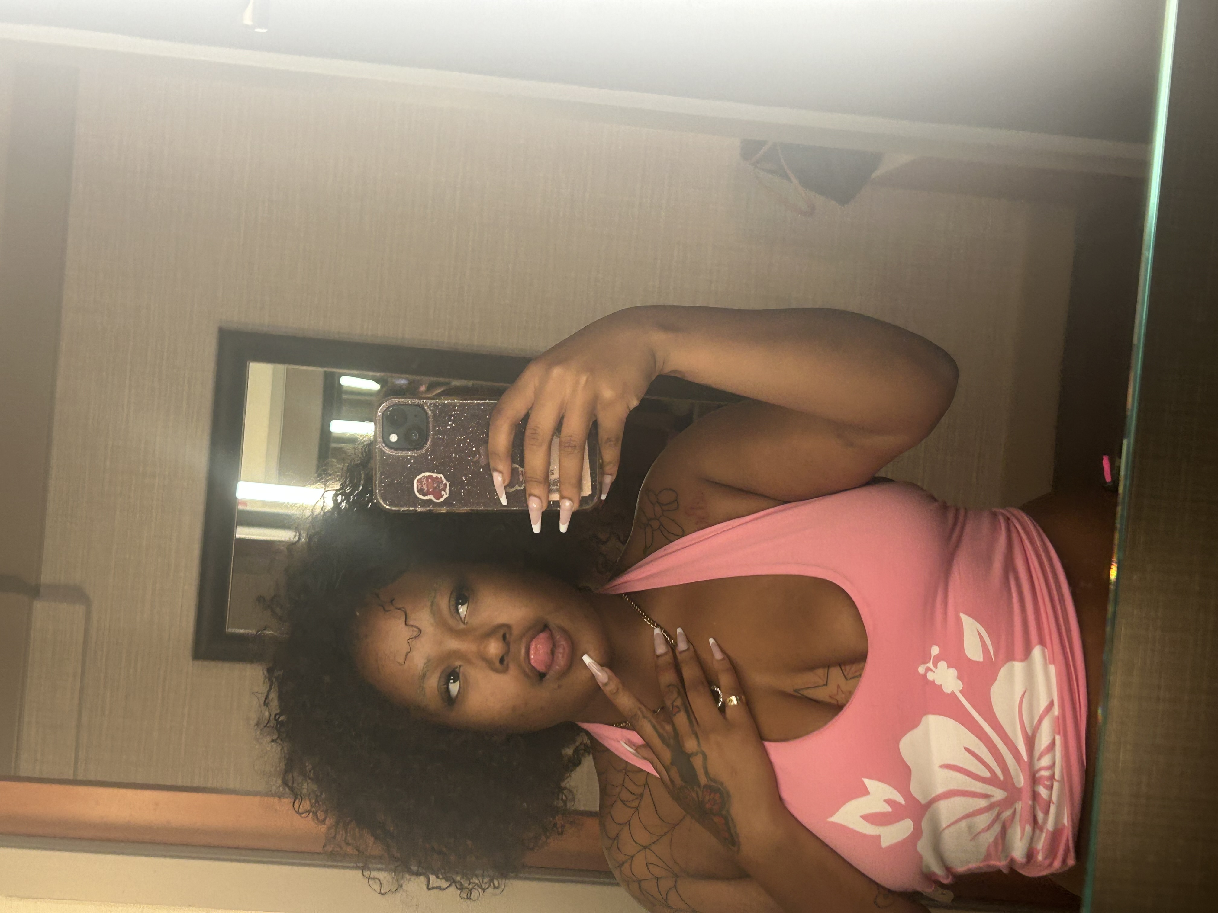 ⭐ MSFIVESTARR ⭐ Your New Favorite Obsession 💋 - Photo 2