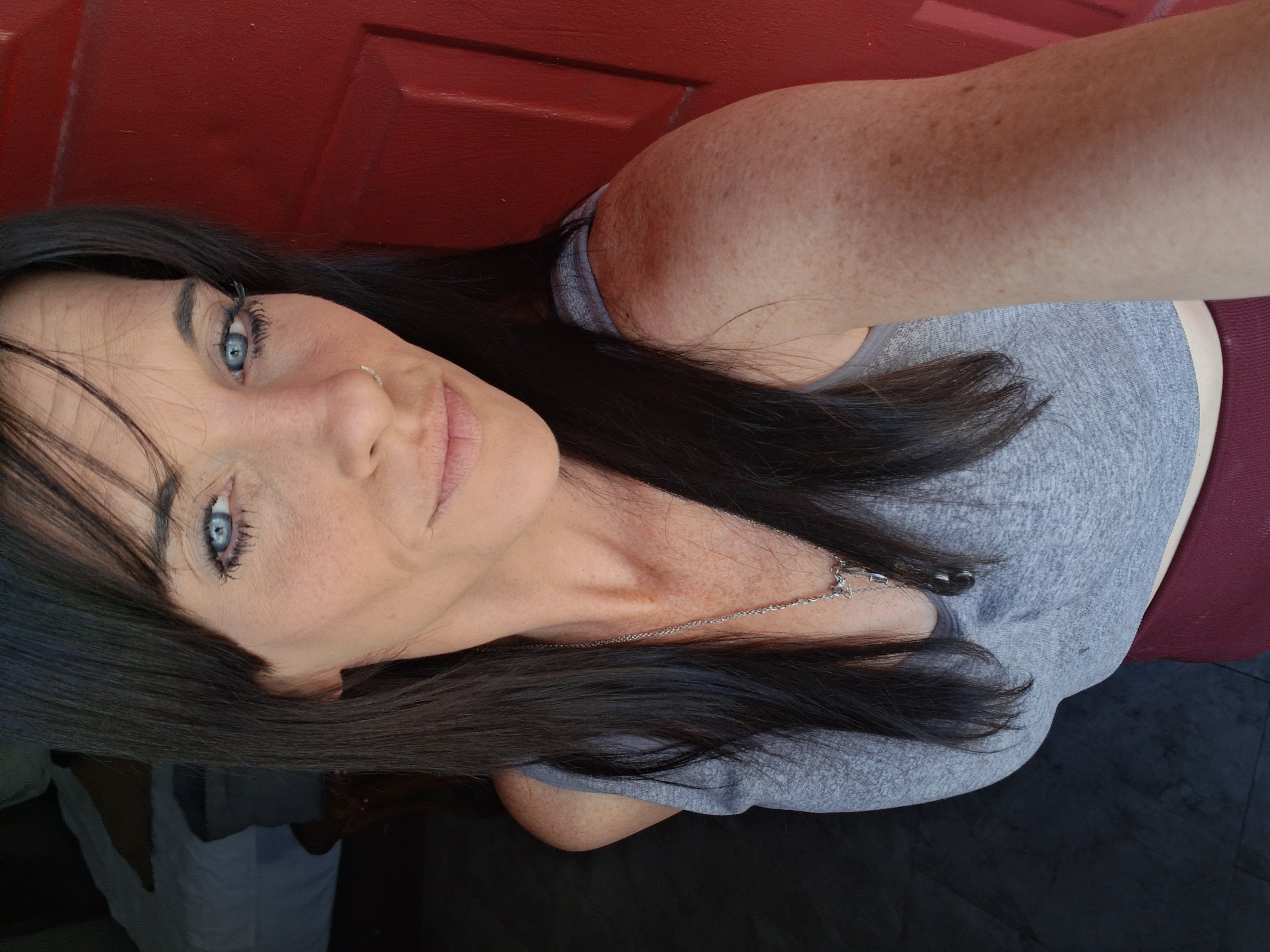 Its wet, wet here. AKA shyy,  Hey yall how you doing? - Photo 1