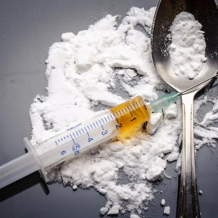 I sell hards drugs like cocaine Heroin weed ice and other stuff  - Photo 1
