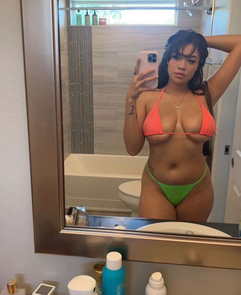 Free service for you if you can satisfy me🍆😋💦 Available for all Incall and outcall appointment. Hit me up now and let’s have the sweetest moments together❤️😍Text me on 760-644-2165 to meet up .  - Photo 2