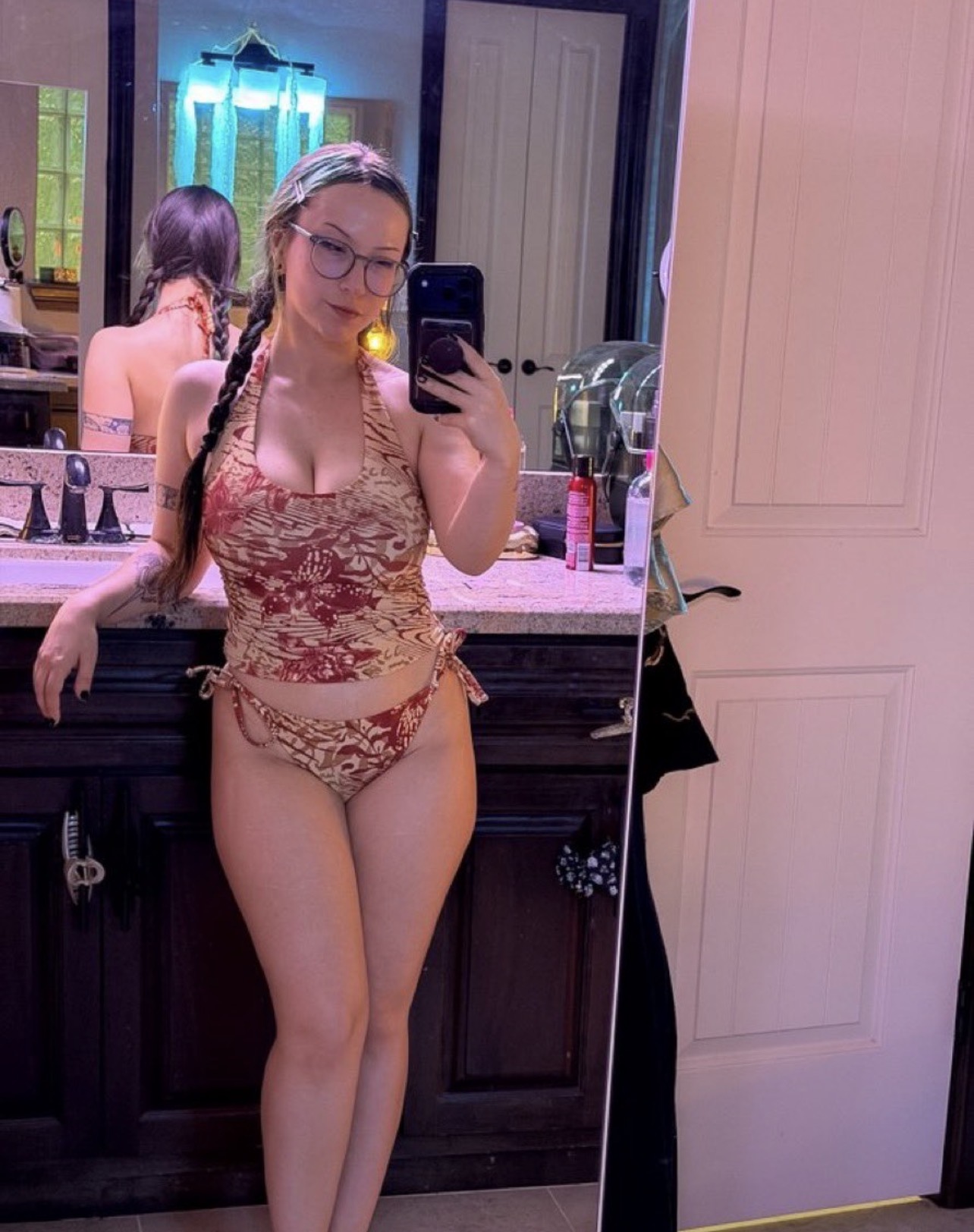 MY WET 💦 💦 **** IS READY TO TAKE IN SOME GOOD HARD COCK - Photo 1