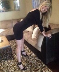 BLONDE SOCCER MOM! NEW! - Photo 2
