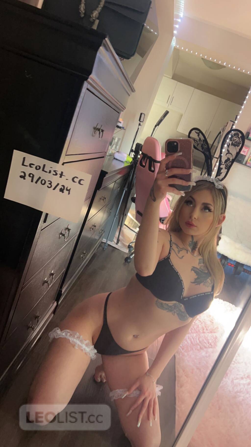 fit fun clean young mixed european girl - Photo 2