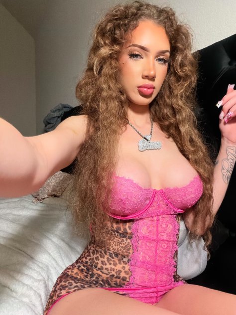 Authentic 🍒 - Photo 5