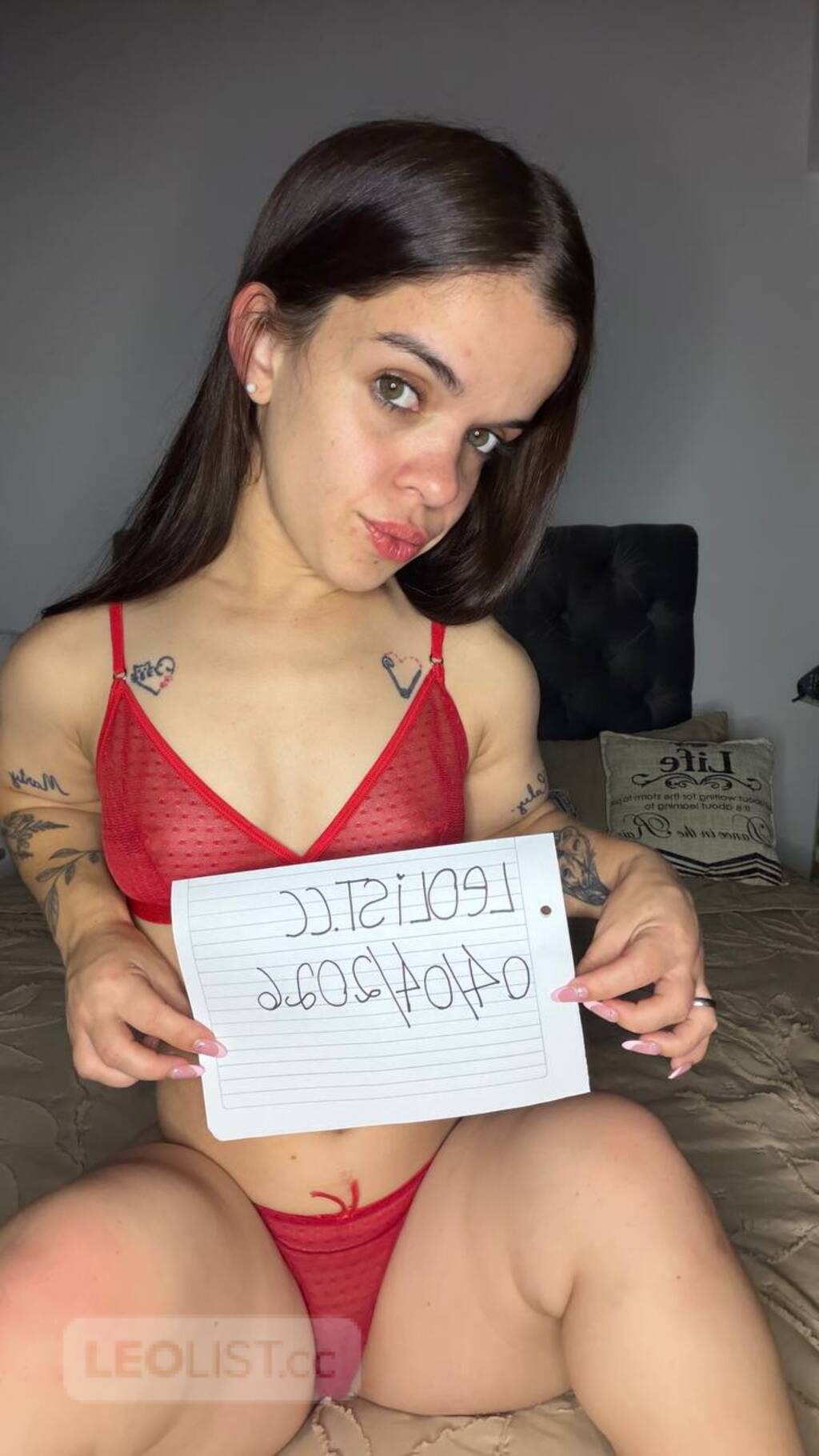 Dwarf looking for friend with benefits - fat ass 22yo - Photo 3