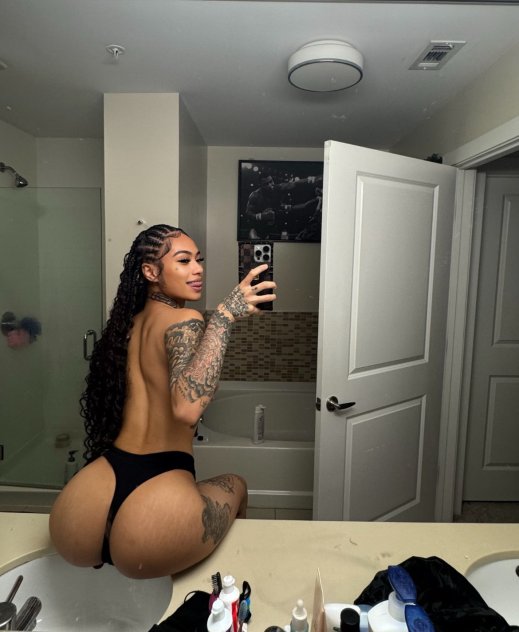 I’m available - Photo 4